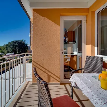 Guest house Villa Rovinj Apartments Rovinj