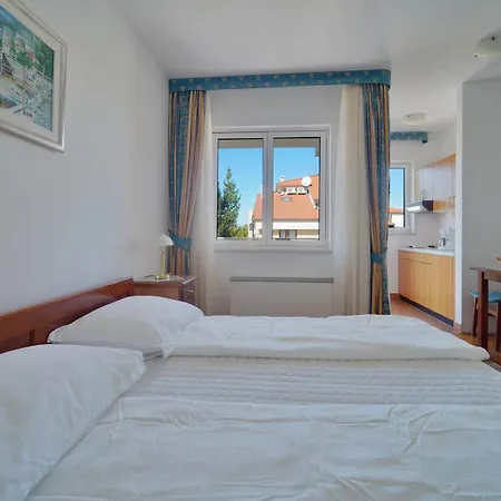 Villa Rovinj Apartments Gasthuis