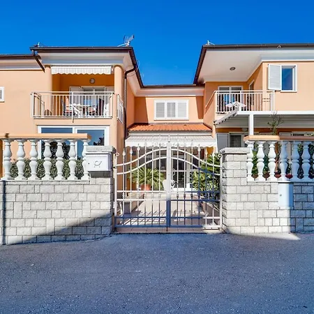 Villa Rovinj Apartments Vendégház 3*
